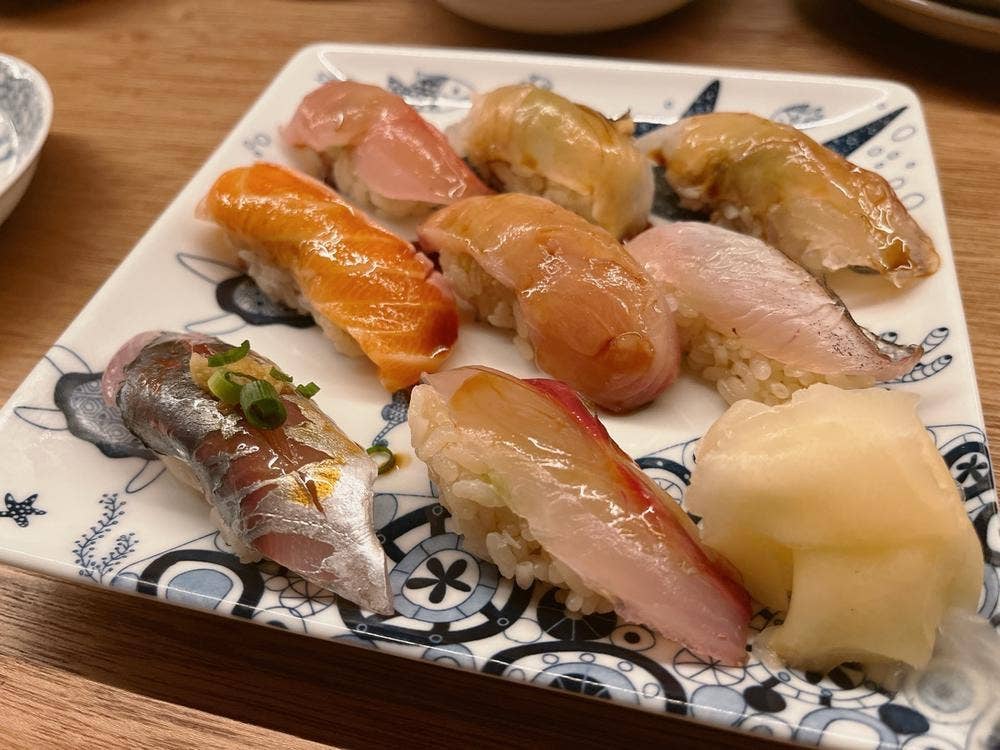 Sushi Bar 魚々 Cozy