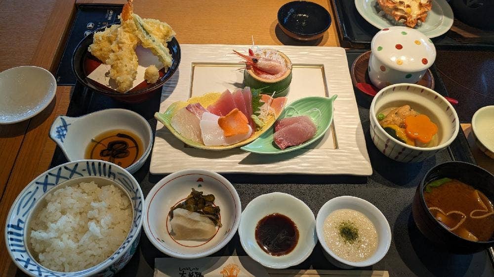 木曽路鶴見寺尾店