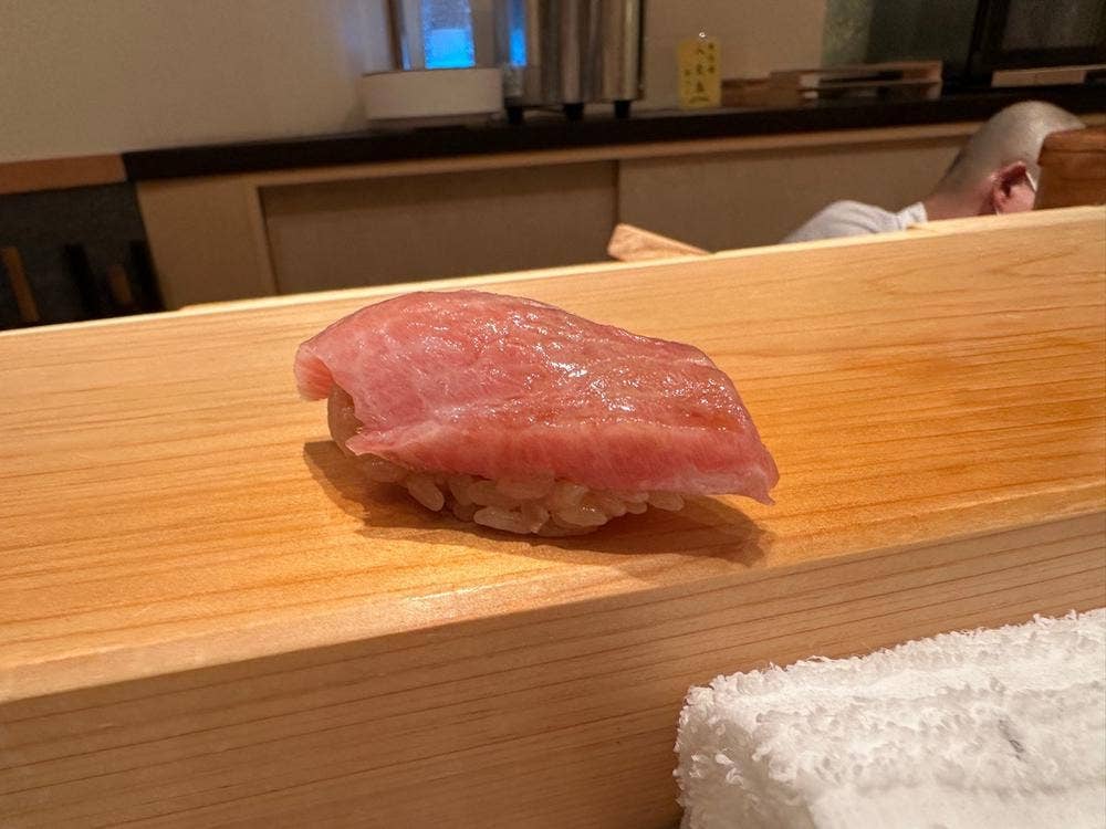 鮨くりや川
