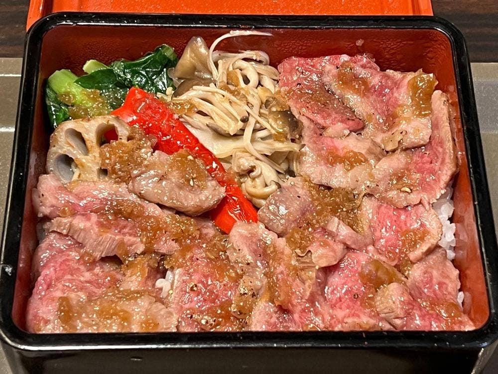 ステーキ・鉄板焼 裕