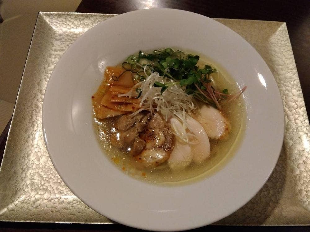 RAMEN KATAMUKI