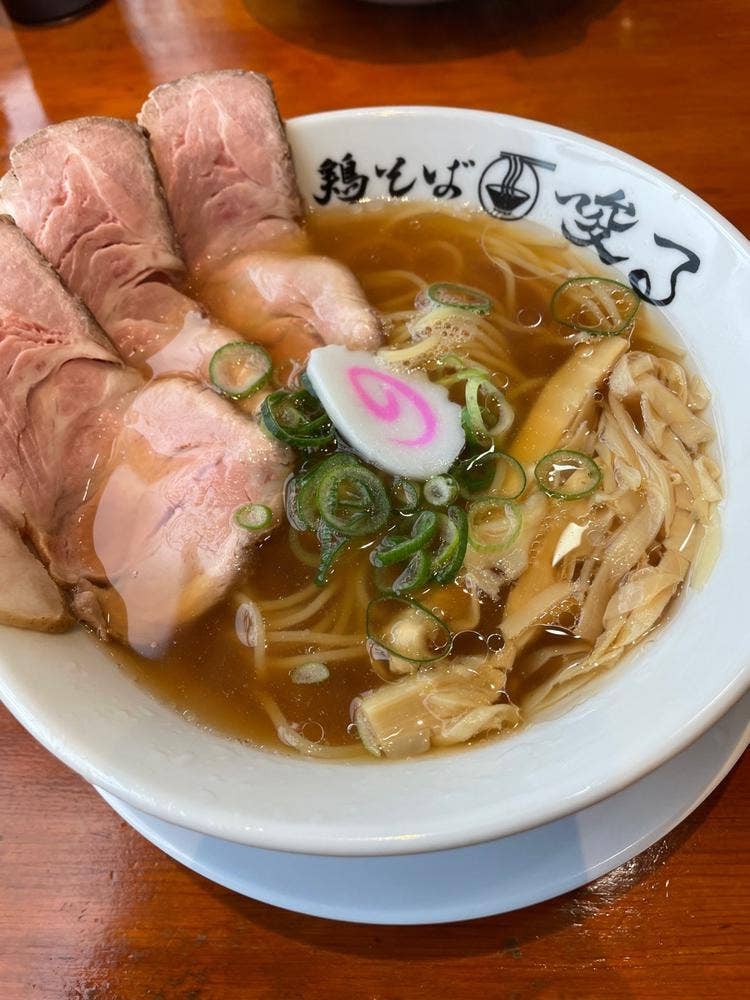 鶏そば唆る 南陽通店