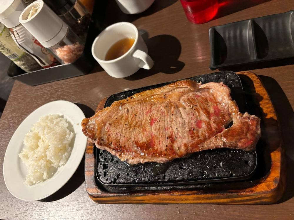 とびきりステーキ