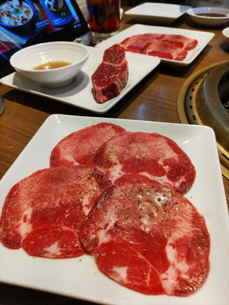 ワンカルビ PREMIUM 天神