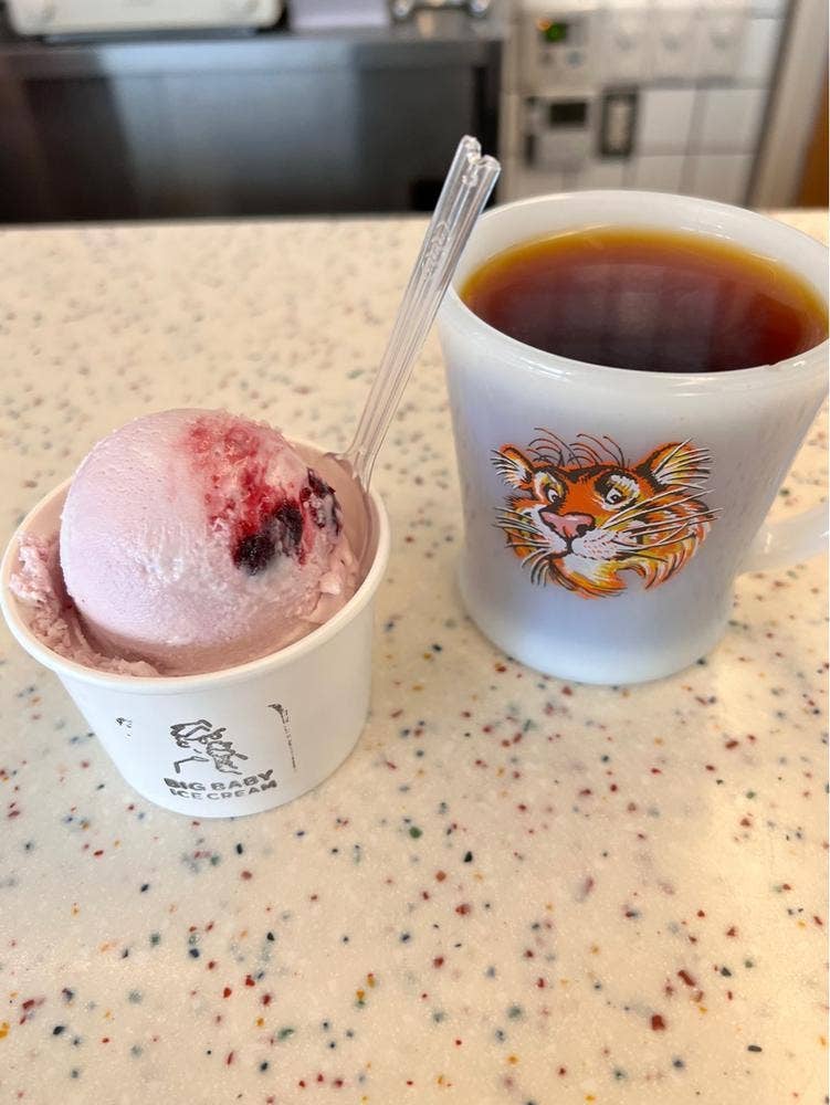 BIG BABY ICE CREAM