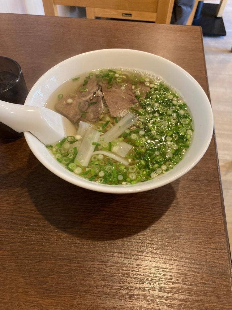 四季牛肉麵