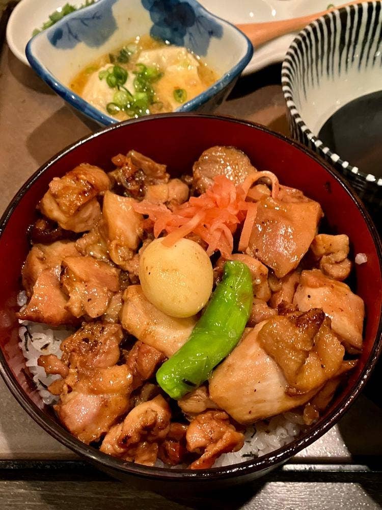 炭火焼鳥 もり穂