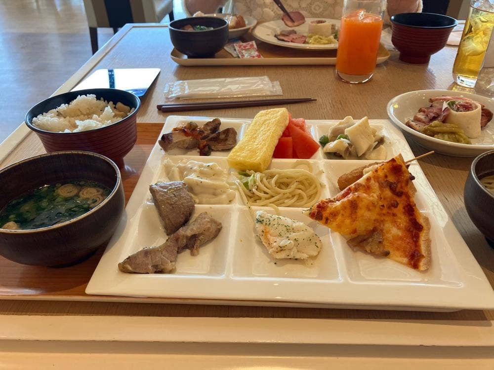 バイキングレストラン イルマーレ 弓張の丘ホテル