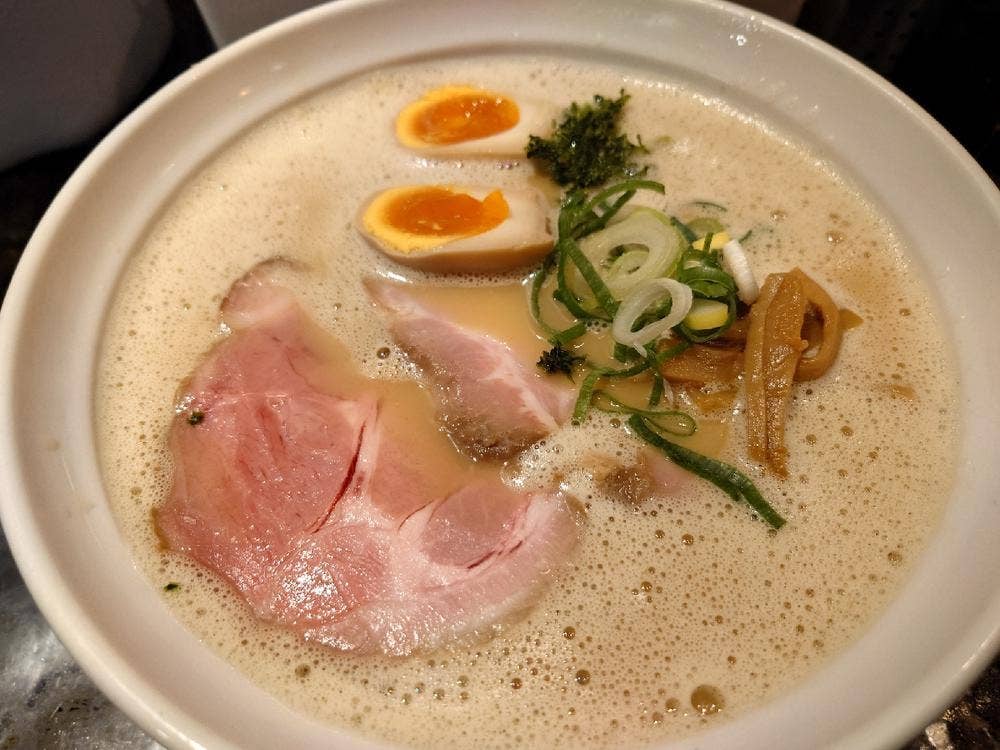 鶏白湯そば まつ尾
