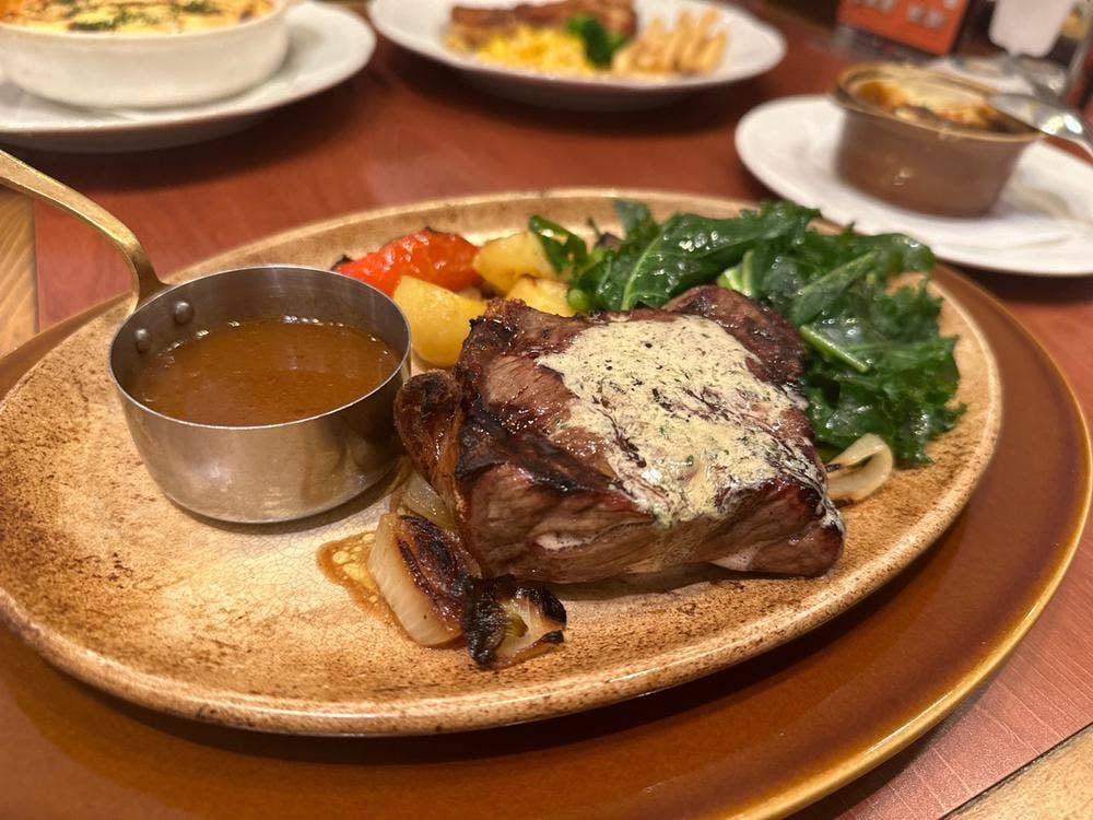 ロイヤルホスト 仙台花京院店