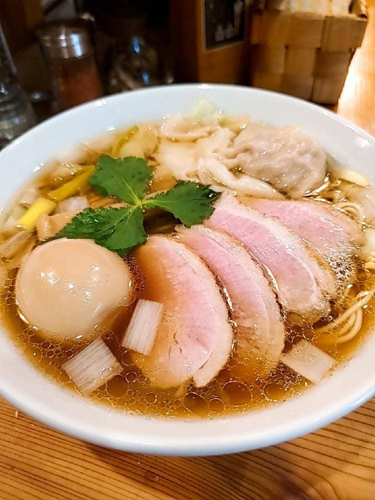 麺堂にしき 新宿歌舞伎町店