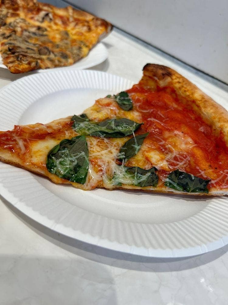 the pizza tokyo