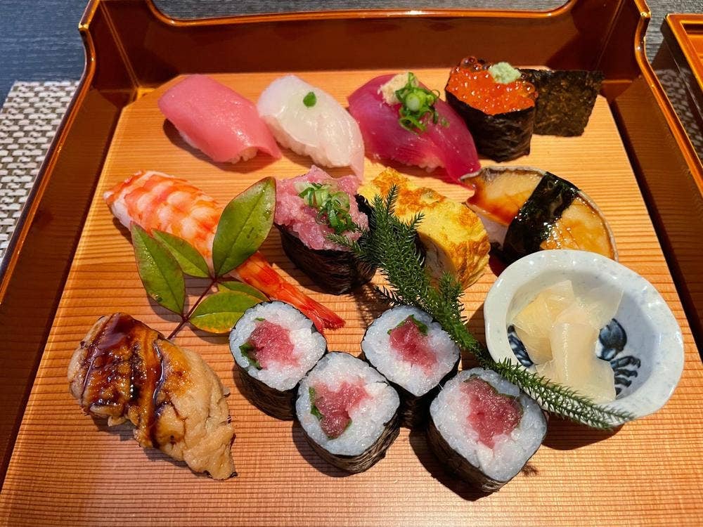 すしの店大学本店