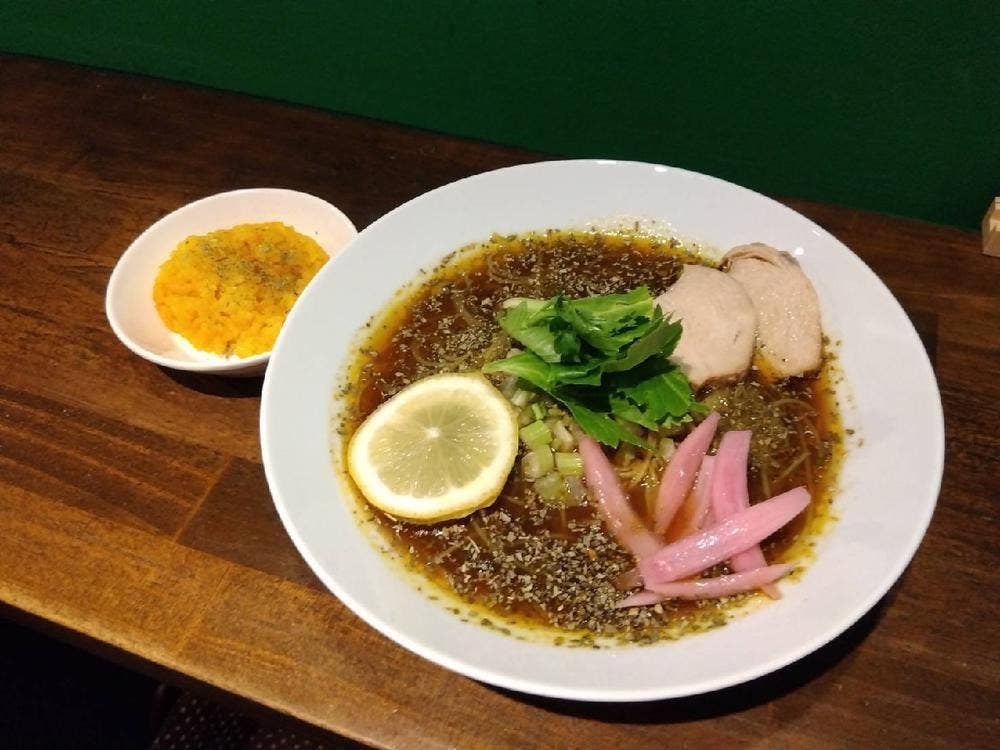 セロリとパクチー