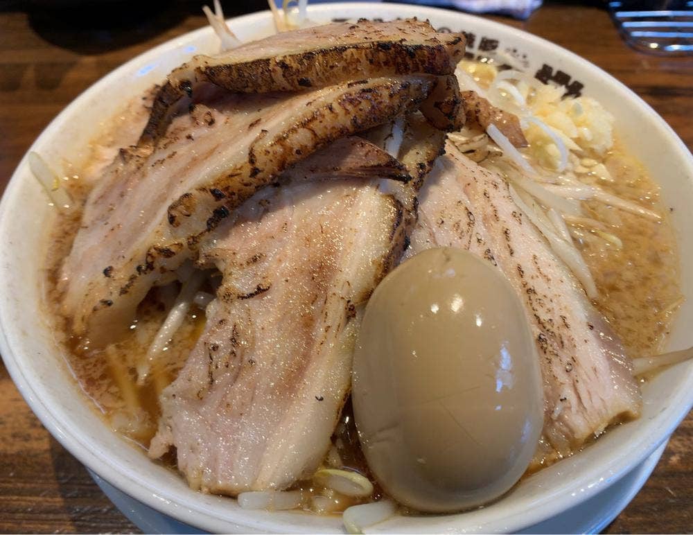 本気の焼豚 プルプル食堂