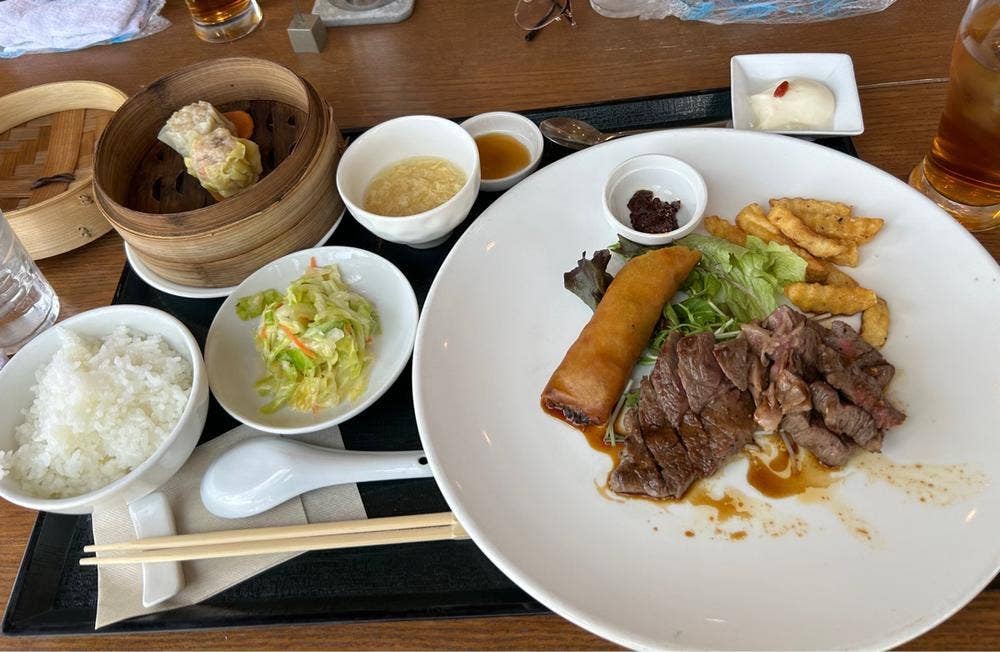 パティ シノワ フジカワ