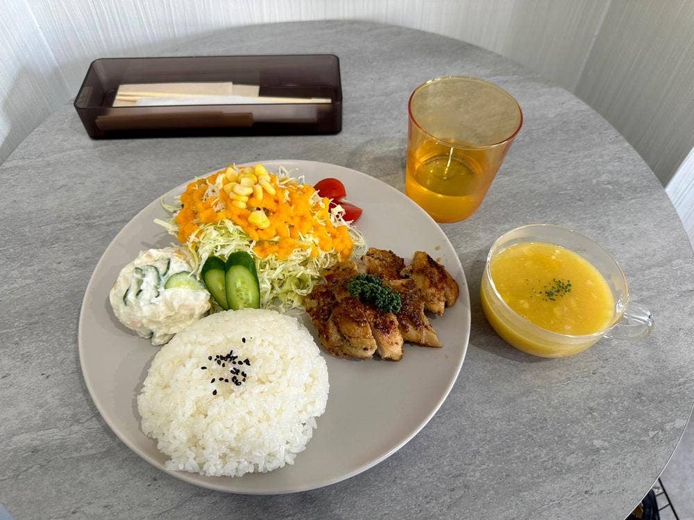 RAN’S CAFE
