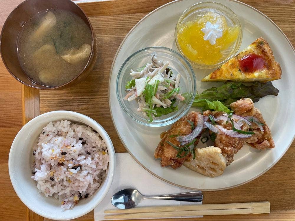 グリーンサンフード