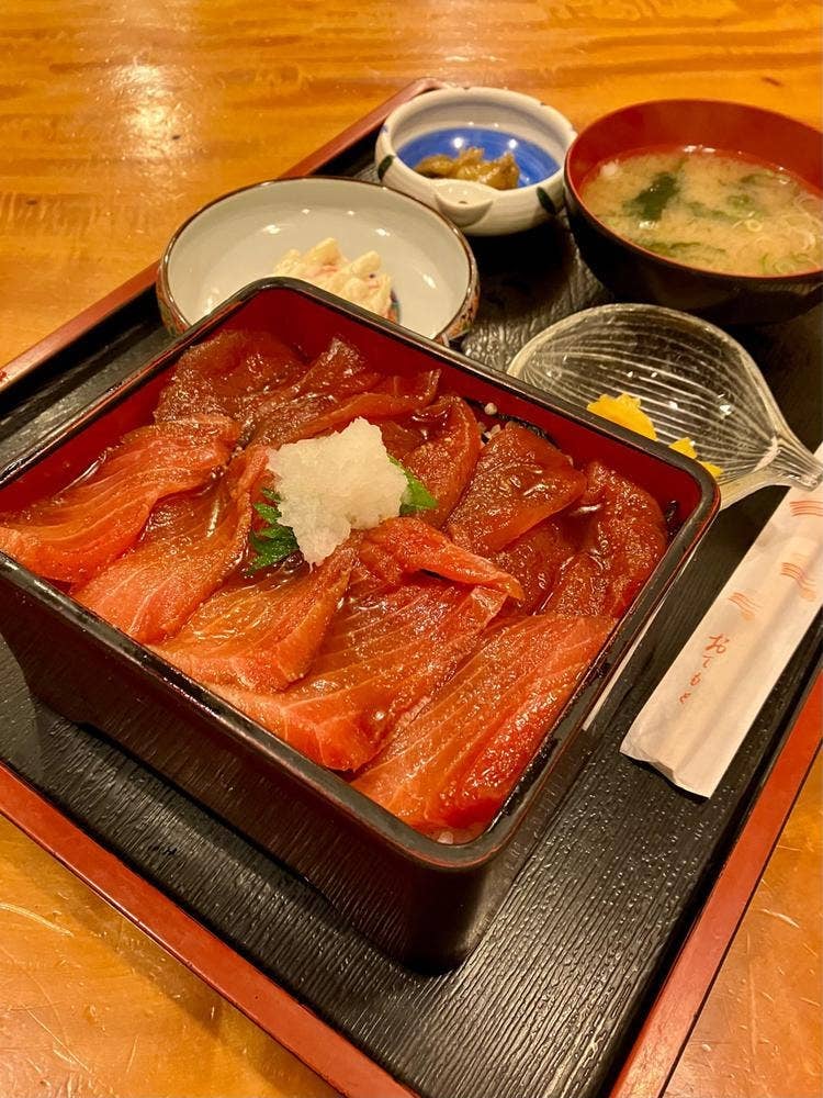 季節料理 ながた