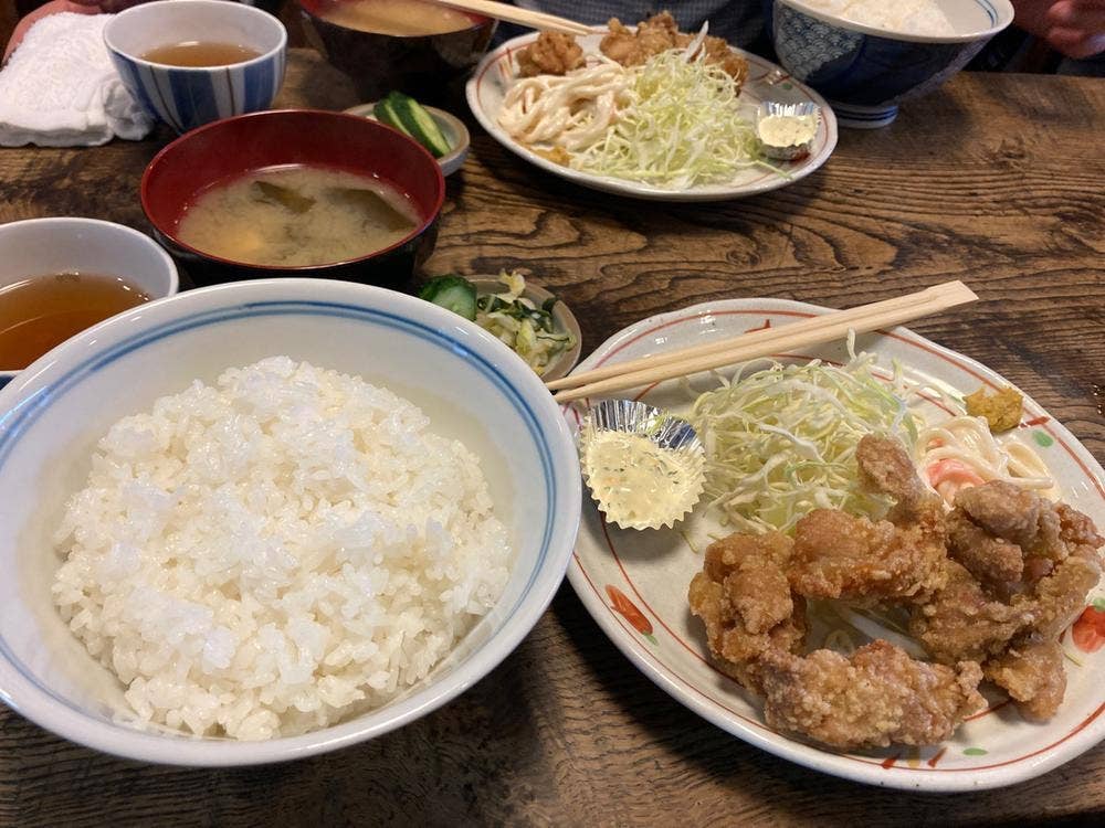 よしのや食堂