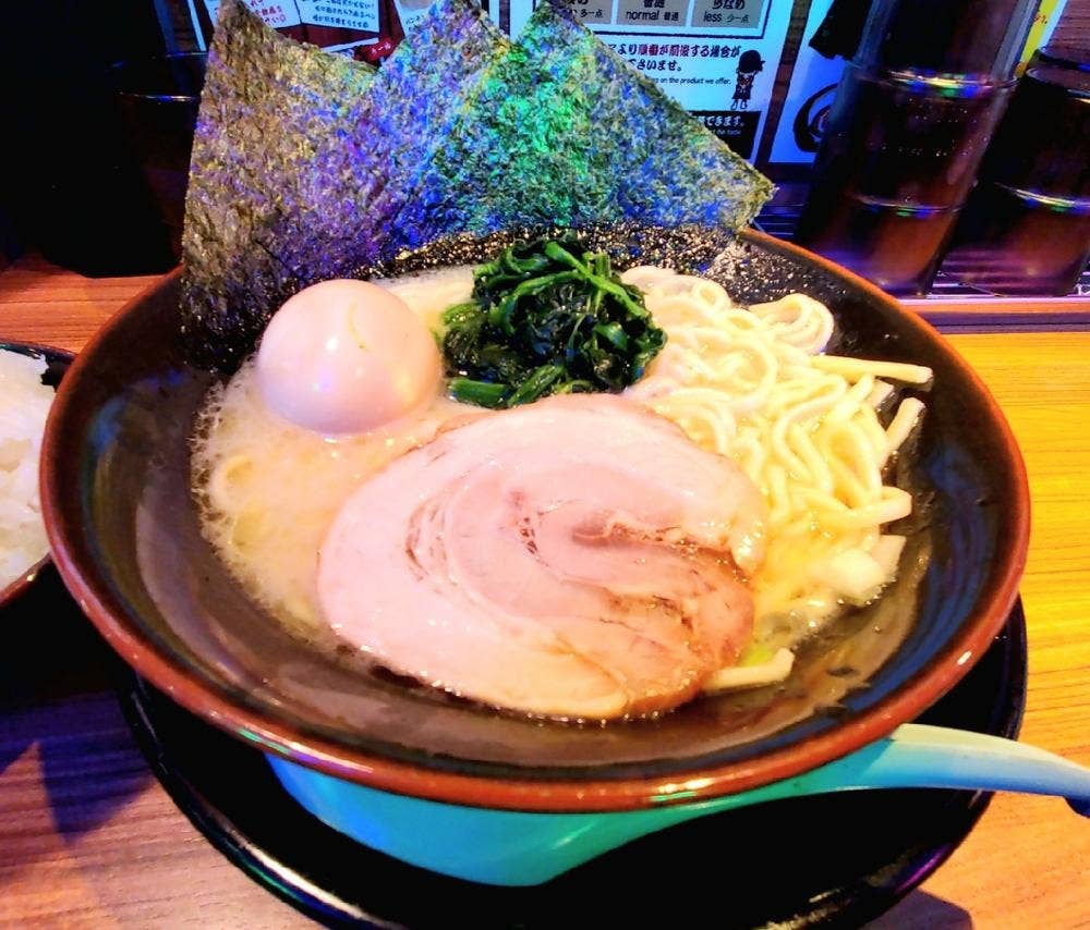 壱角家 新宿東南口店