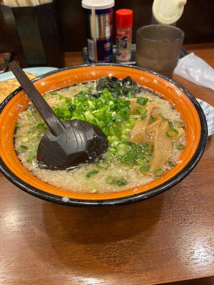 ラーメンとん家