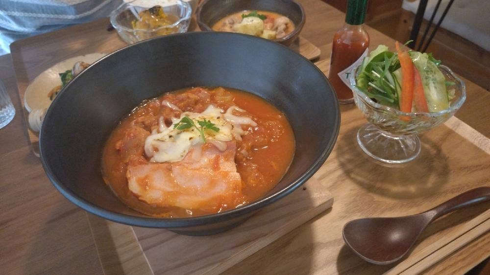 cafeたね + こはく