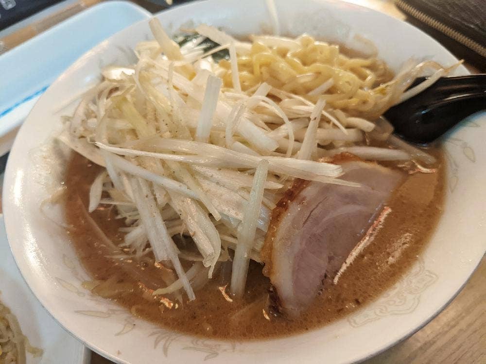 らーめん ともや 昭和町店