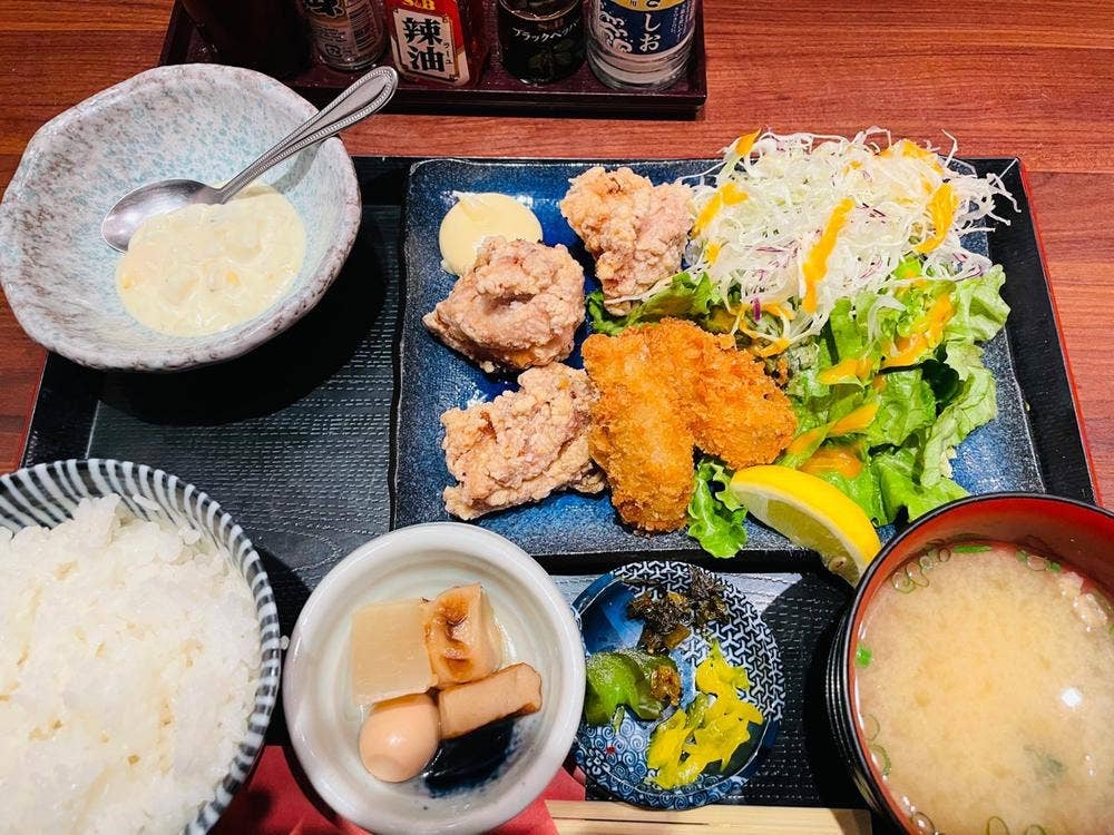 めしと酒 みなと食堂 麹町店