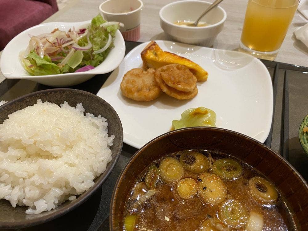 カフェ クロスヤード