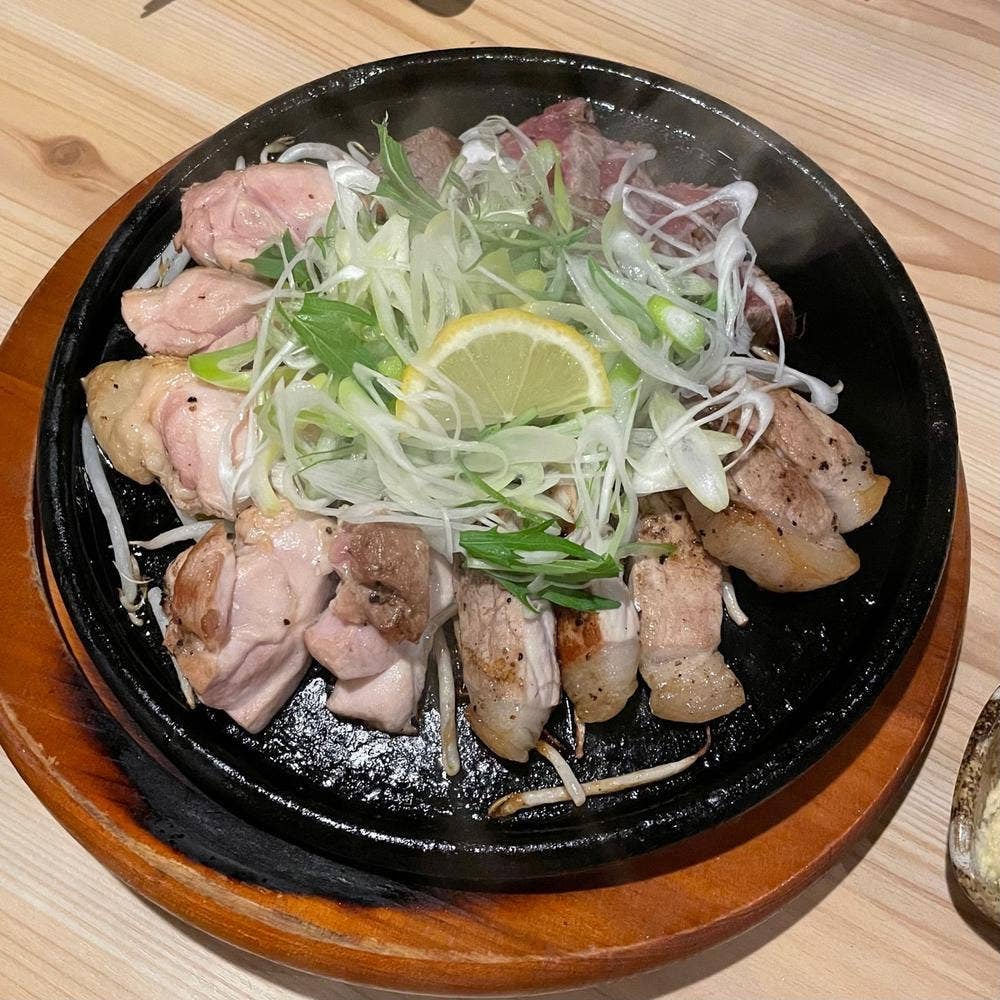 黒豚しゃぶしゃぶと溶岩焼きが自慢の居酒屋個室鹿児島郷土料理 くろ屋鹿児島天文館店