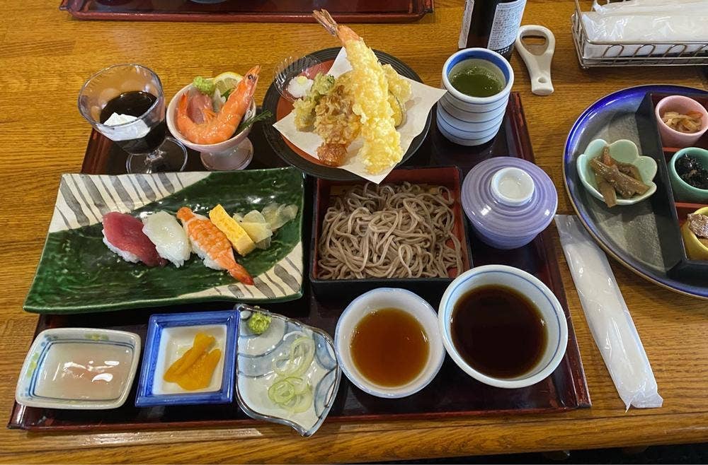 椿屋