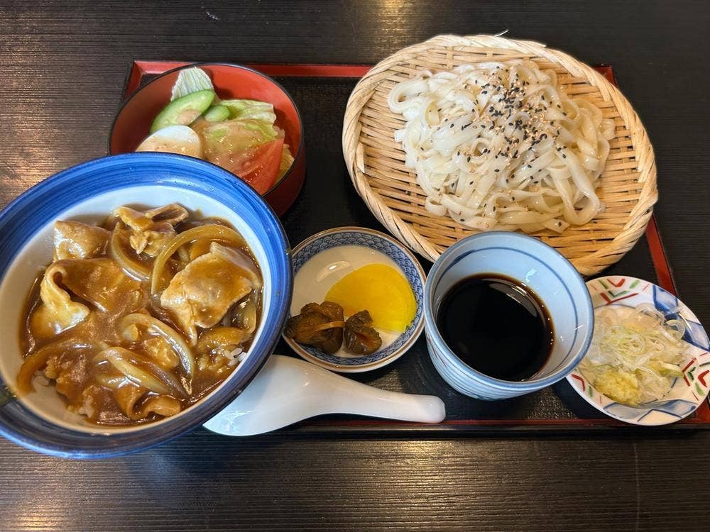 尾張屋きしめん店