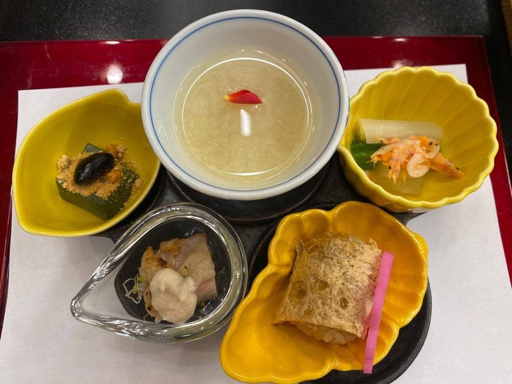 お食事処 富士山温泉ホテル鐘山苑