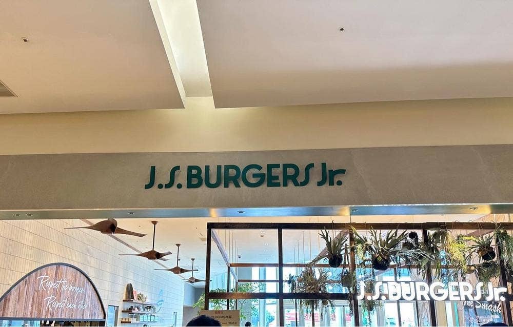 J.S. BURGERS Jr. 越谷レイクタウン店