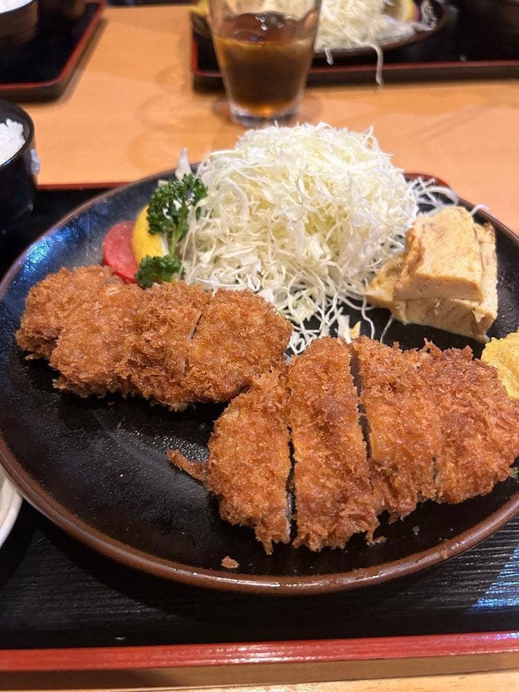 とんかつ かつ花