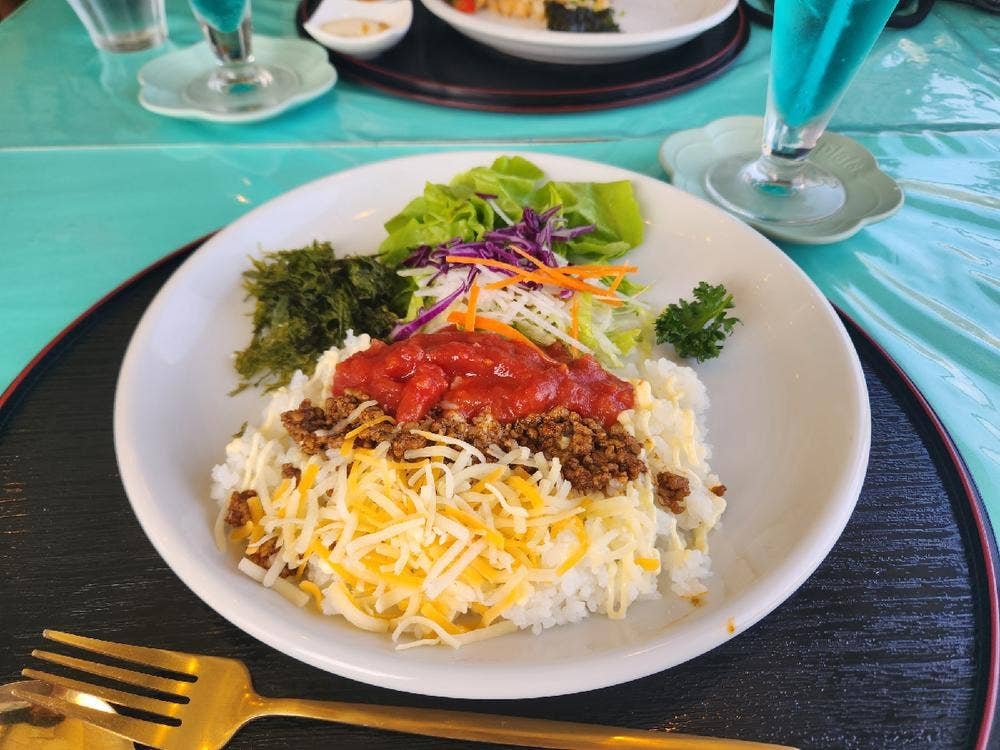 新島親水公園 れすとハウス