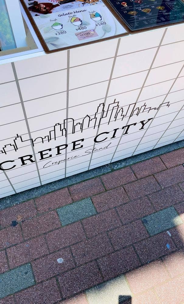 CREPE CITY 江坂店