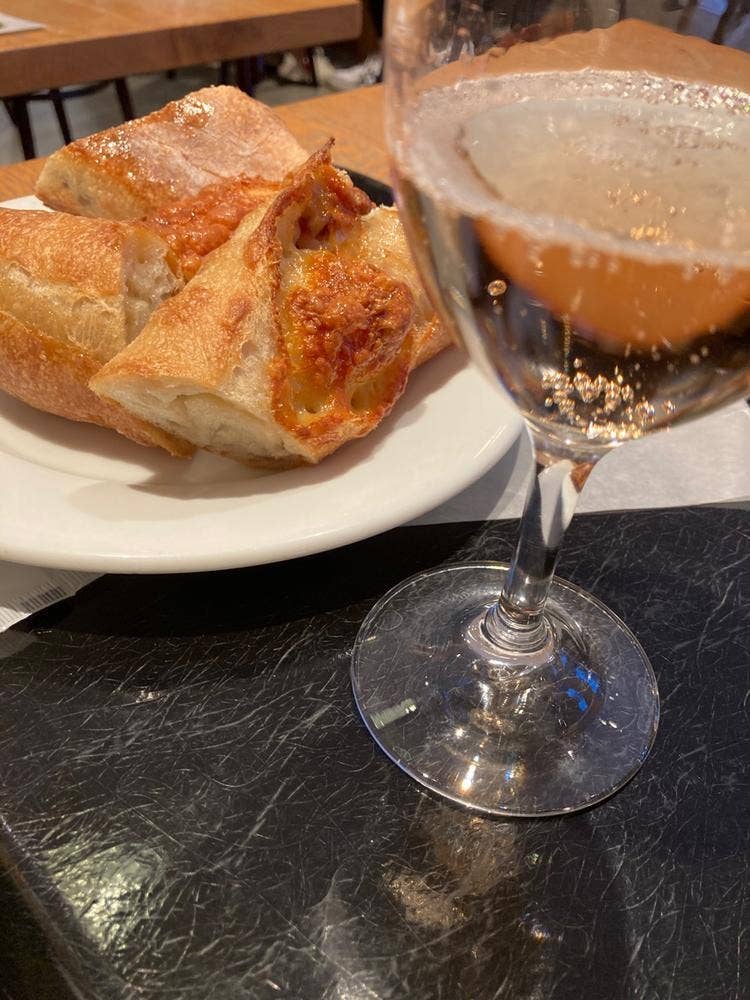DEAN & DELUCA CAFE