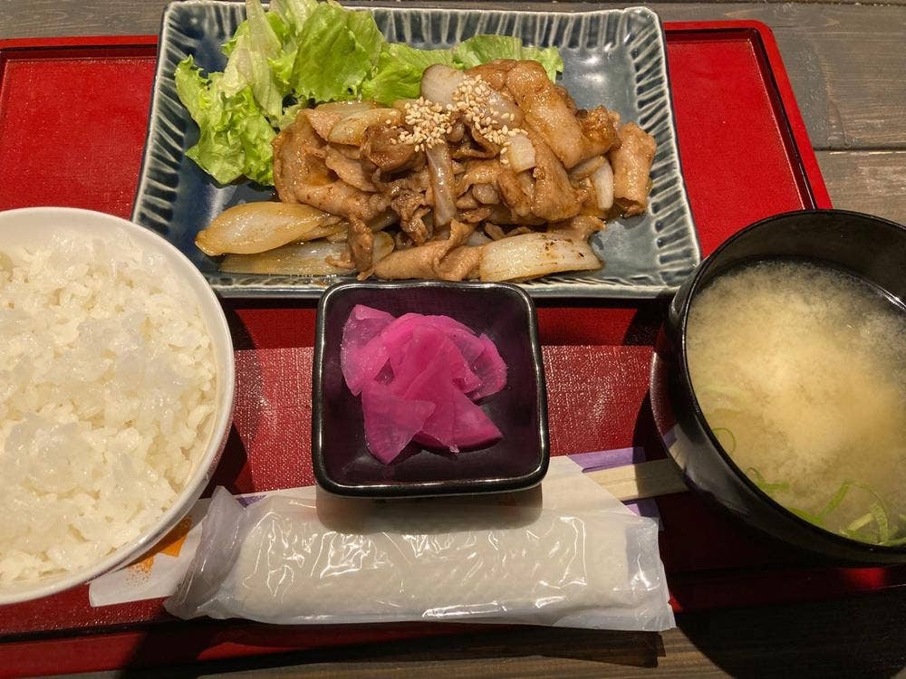 プルプル市場