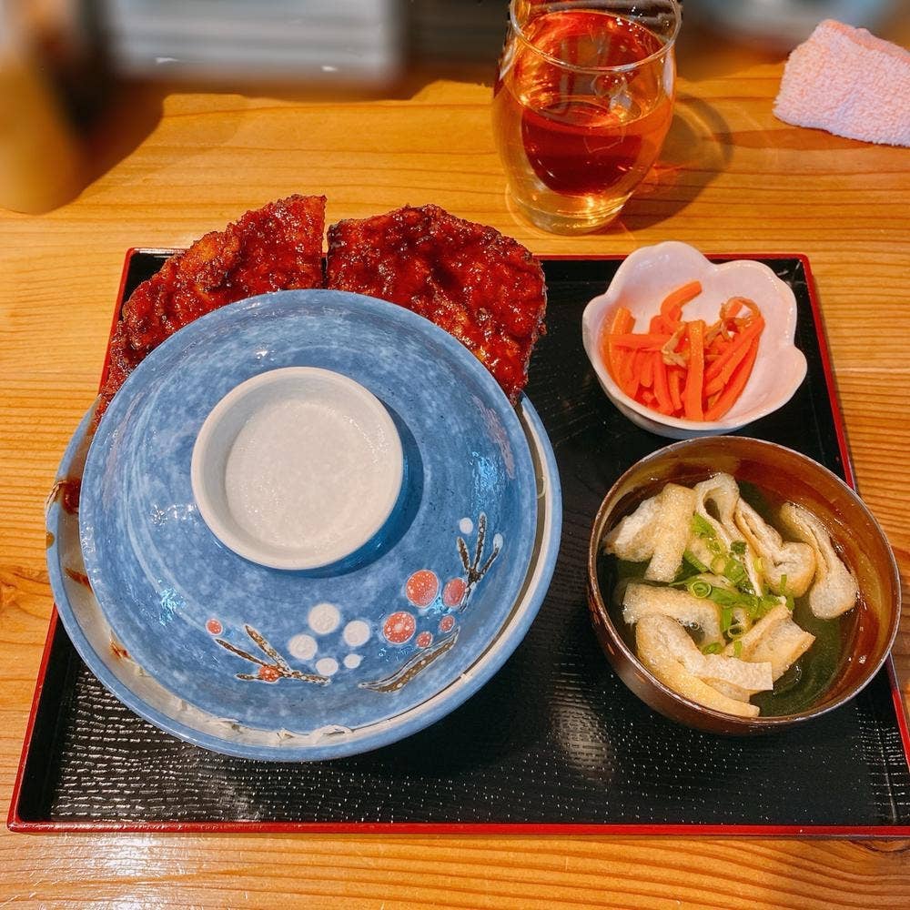 まがりそーす