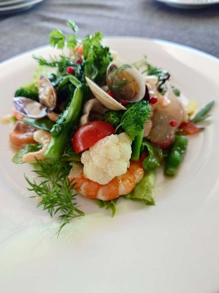 カフェ＆レストラン ドルフィン