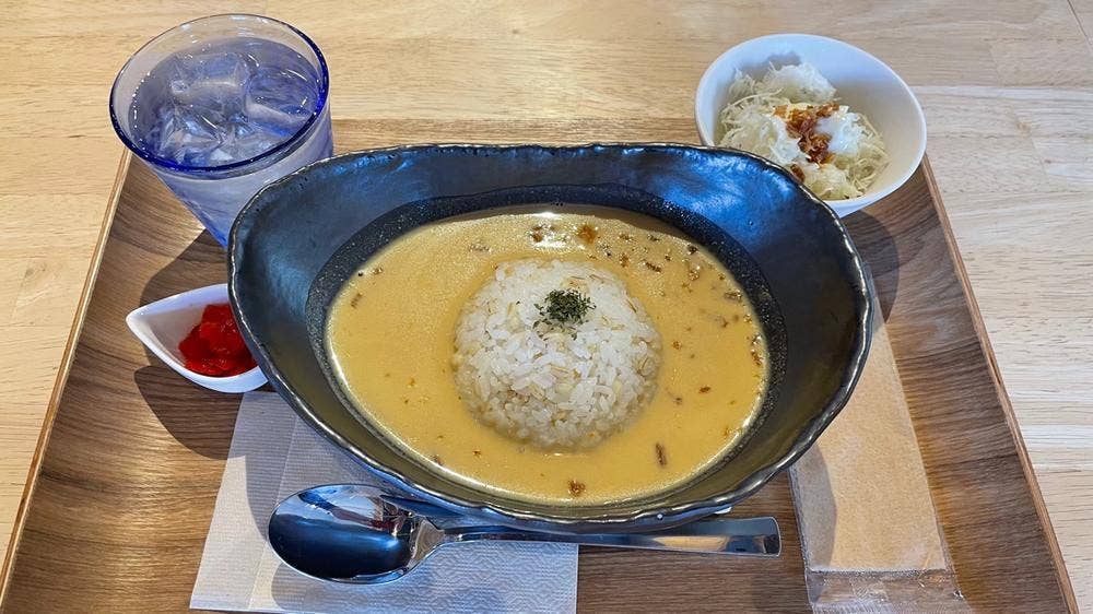 カジカレー 福崎町辻川観光交流センター