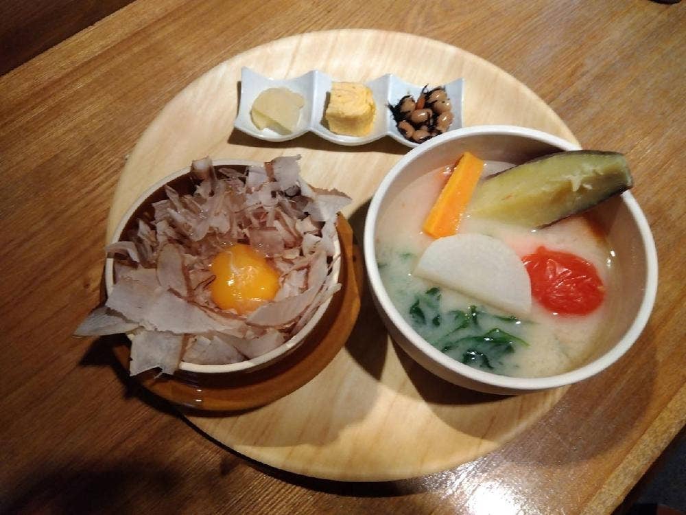 味噌汁専門店 沁みる