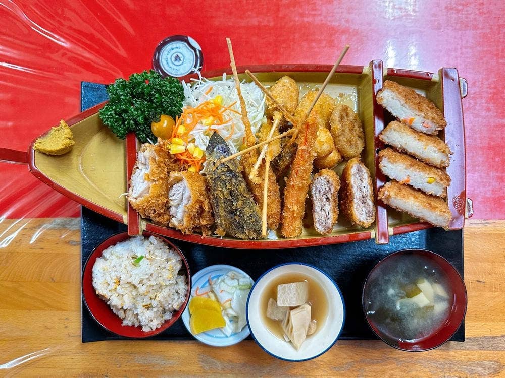 ラーメン とん吉