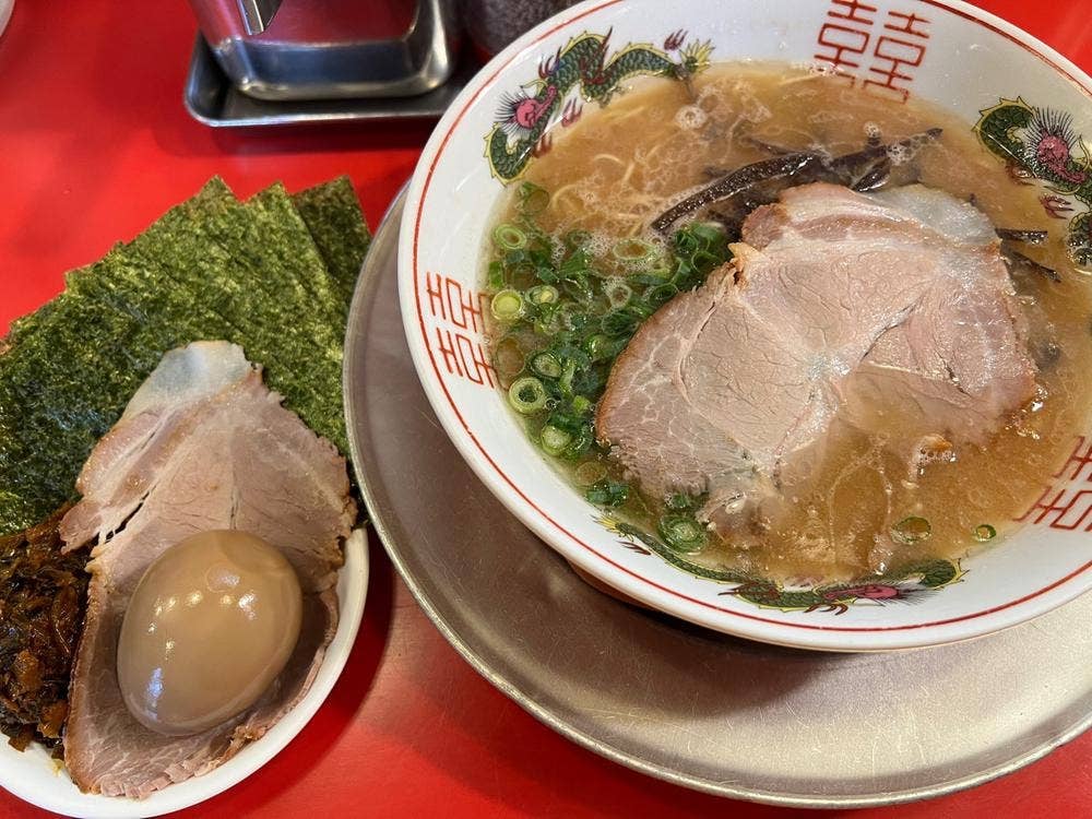 博多ラーメン ガツン本所店