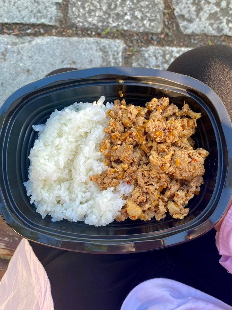 タイ料理 ジャンピー