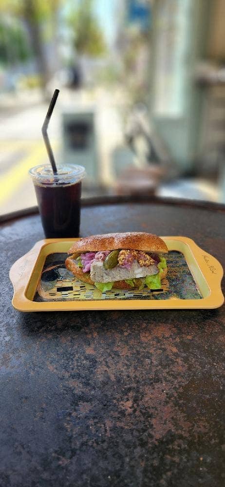 プラス ドゥ パスト