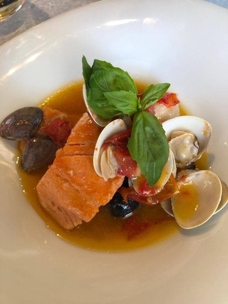 euro dining claret