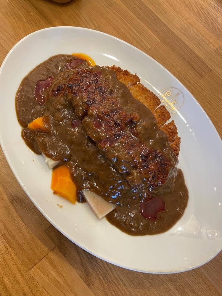 根津カレー ラッキー